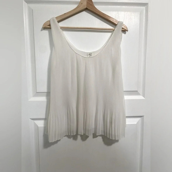 Wilfred Pleated Blouse - Picture 1 of 3